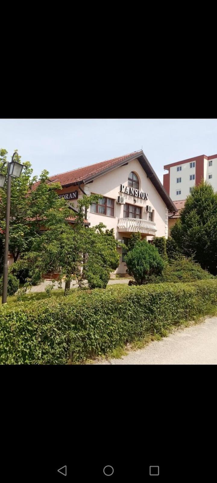 Lukavica Pansion Kamin B&B 외부 사진